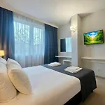 Eskada Hotell
