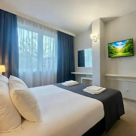 Eskada - Free Parking Hotell