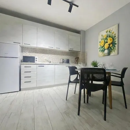 Eskada - Free Parking 3* Achtopol