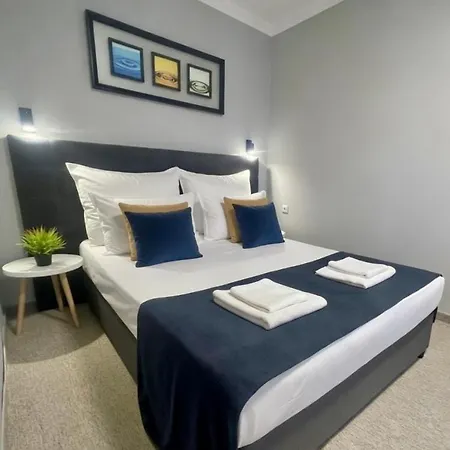 Eskada - Free Parking Hotell