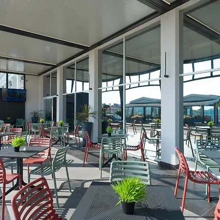 Eskada - Free Parking Hotell Achtopol