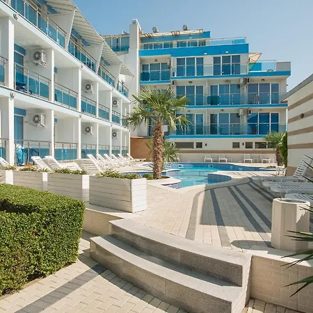 Eskada - Free Parking Hotell
